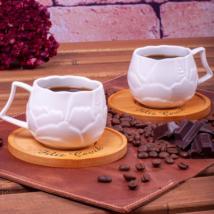 Hediyesec - İsme Özel Bambu Tabaklı 6'lı Porselen Kahve Fincan Seti